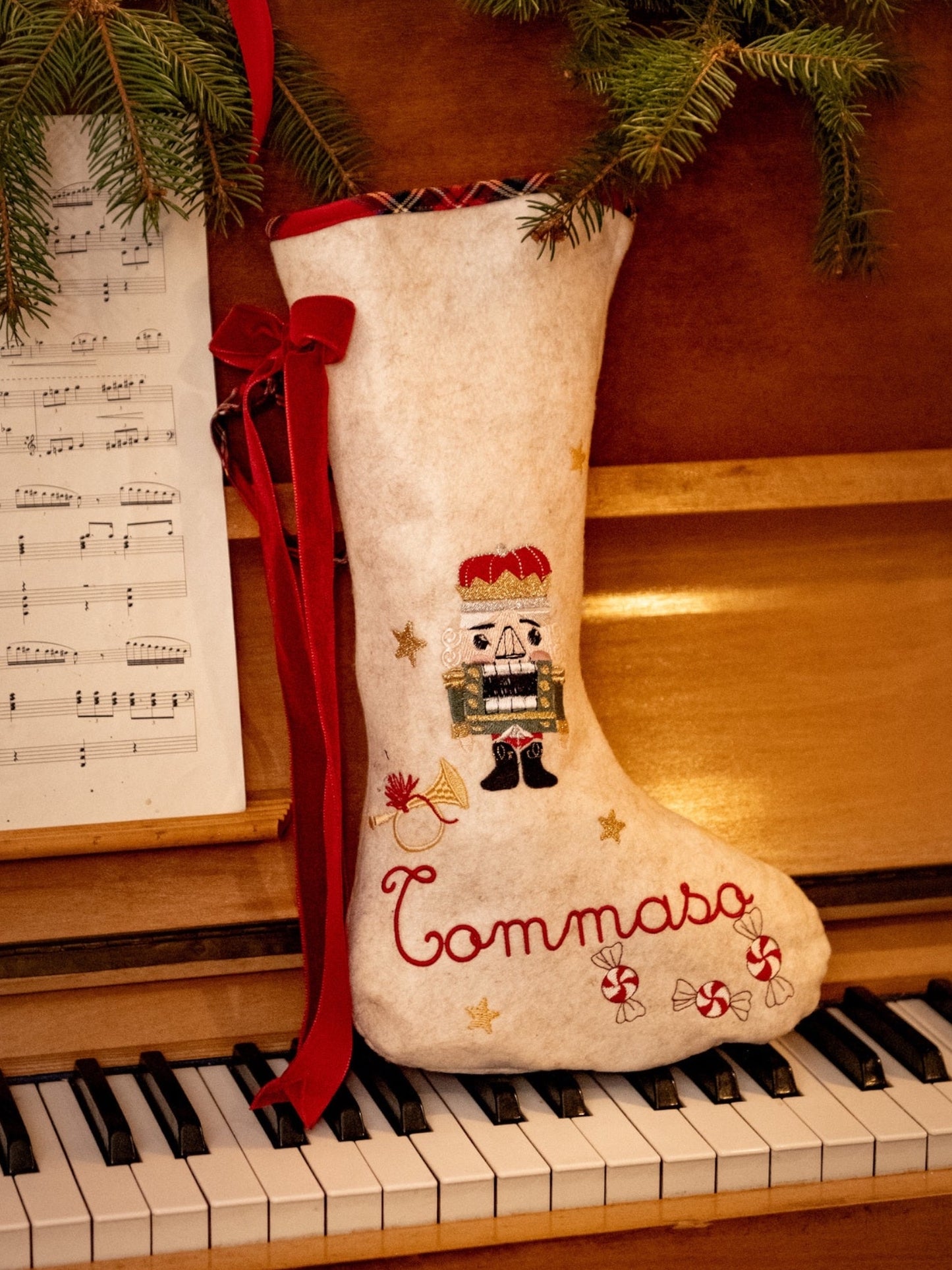 Calza Natalizia in Lana e Tartan | Personalizzata | Schiaccianoci | Embroidery store Letizia