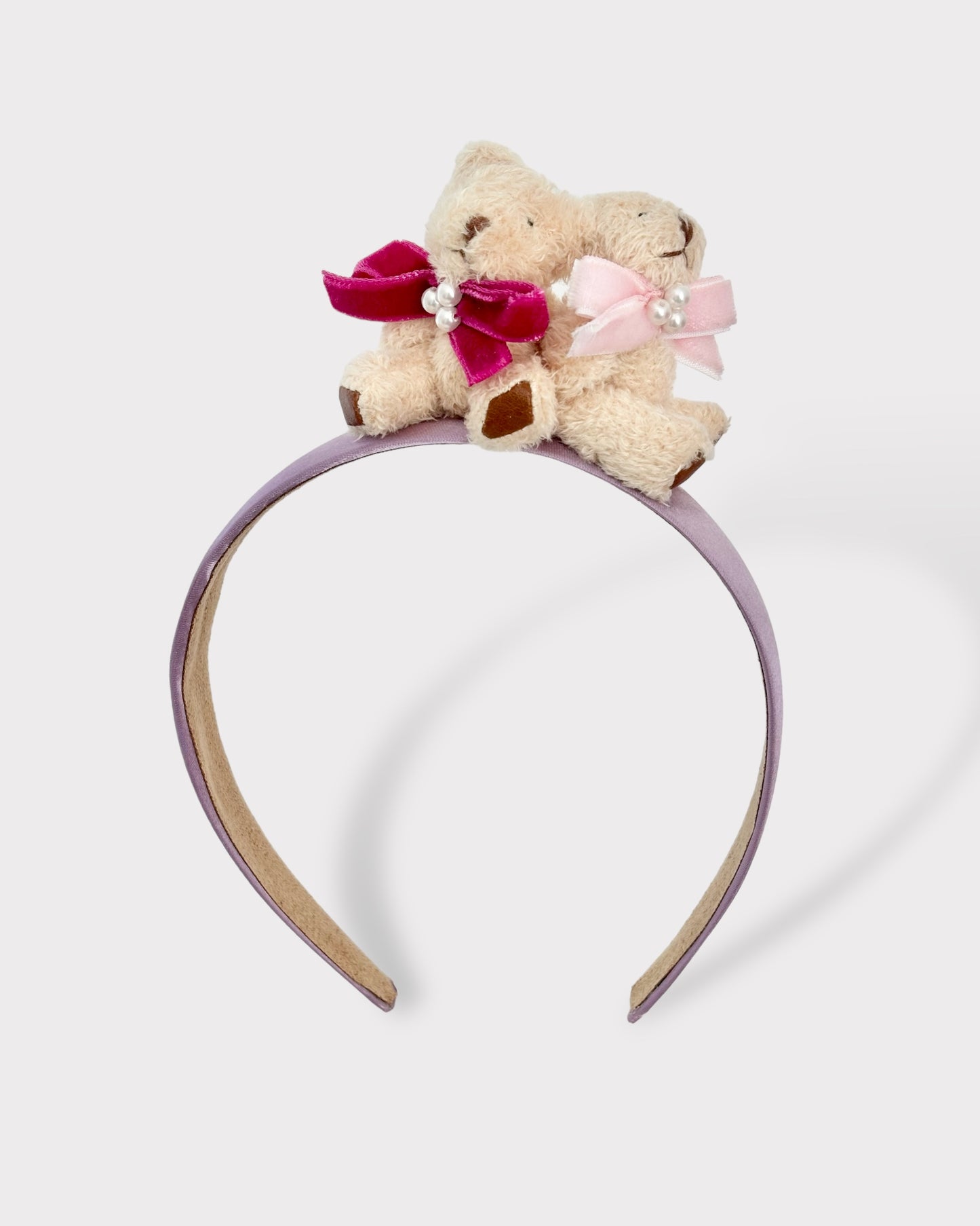 Fliederfarbenes Diadem mit Plüschbären
