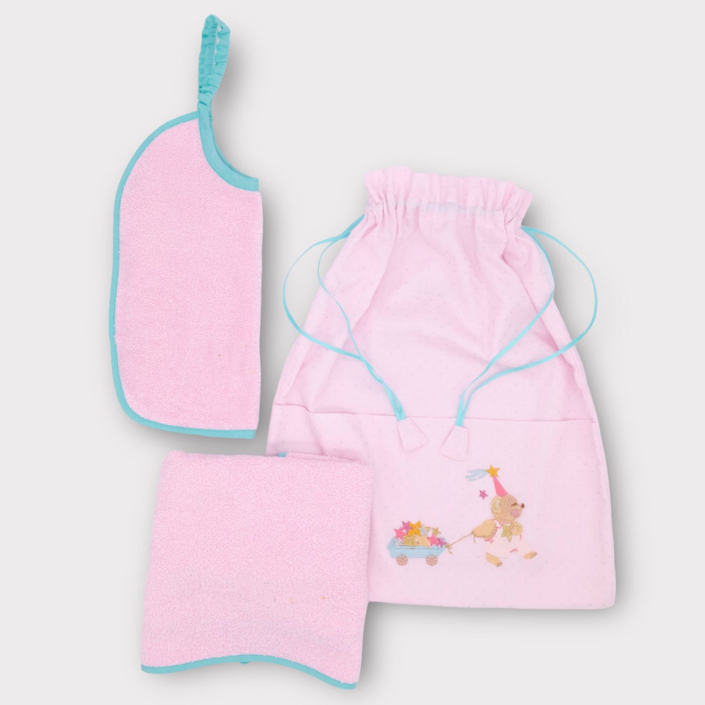 Frottee-Kindergarten-Set - Lätzchen, Tasche und rosa Handtuch