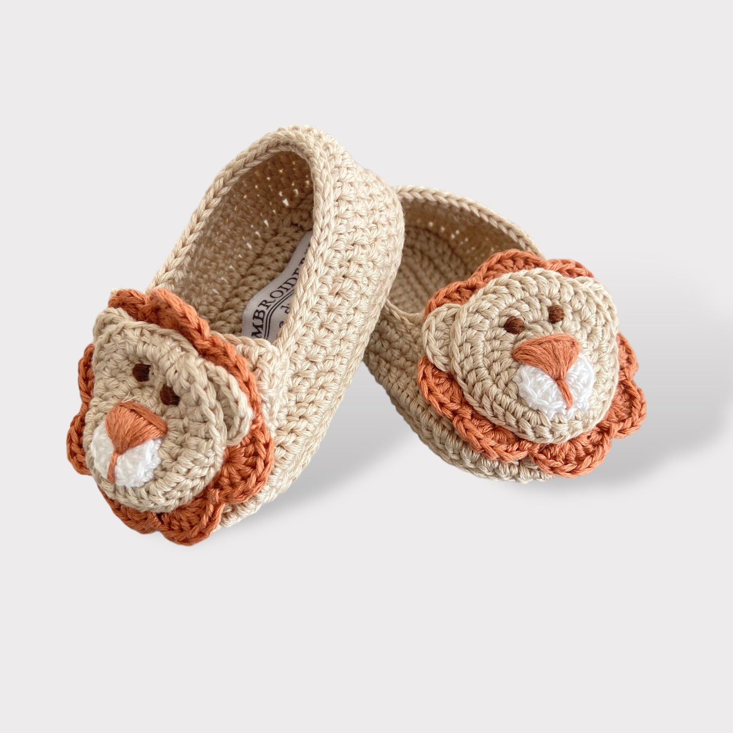 Scarpine Neonato Safari a Uncinetto Fatte a Mano Leone - Collezione Giungla | Embroidery store Letizia
