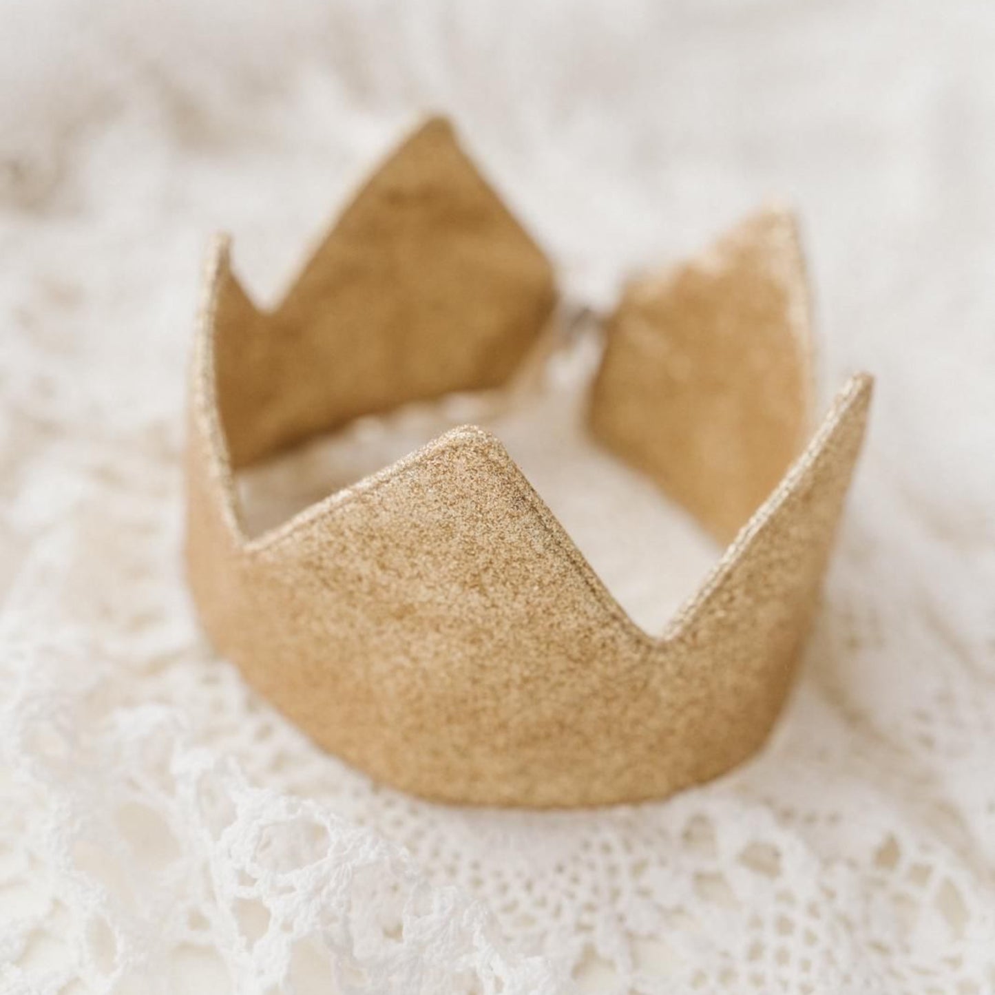 Glitter Gold Hair Crown --Embroidery Store di Letizia