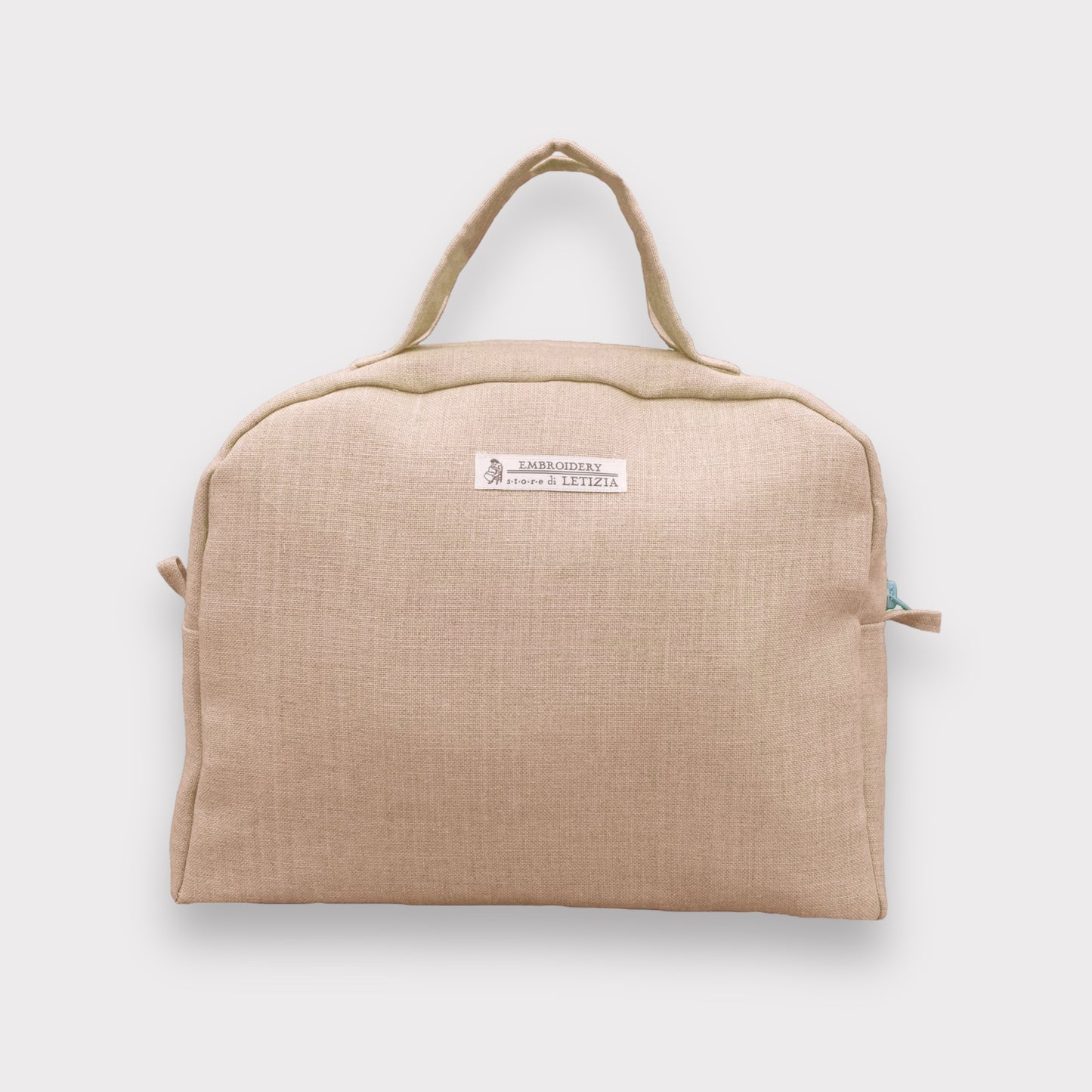 Survival Kit Neonati in Puro Lino Ricamato Celeste | Borsa Multifunzione per Viaggi e Passeggiate | Embroidery store di Letizia