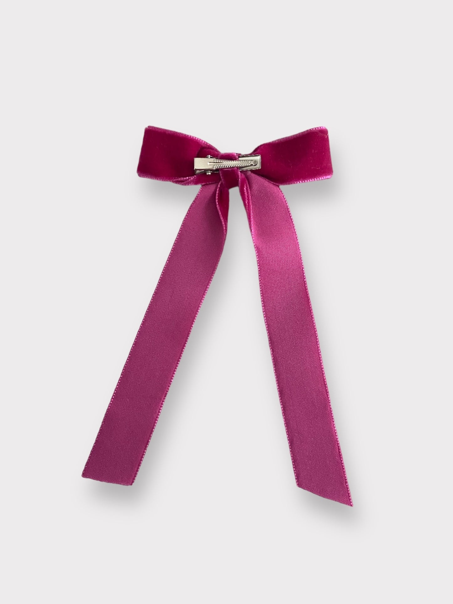 Clip con fiocco lungo in velluto fucsia | Embroidery store Letizia