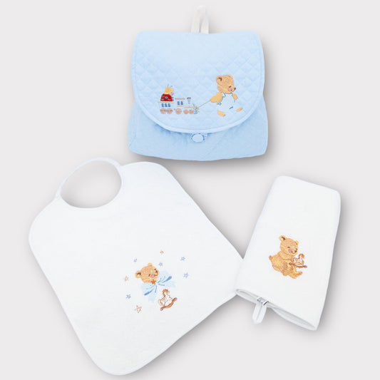 Tris maternelle bleu clair - Sac à dos, petite serviette et bavoir avec ours en peluche et train brodé