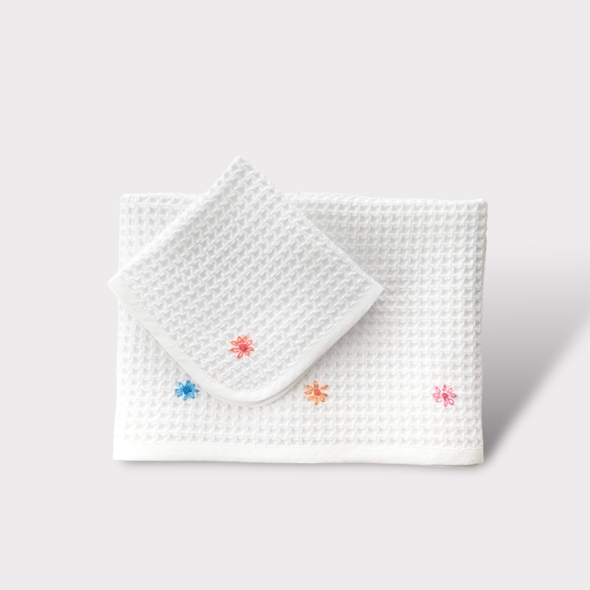 Set asciugamani per bambini in nido d'ape di cotone bianco con ricamo a mano 