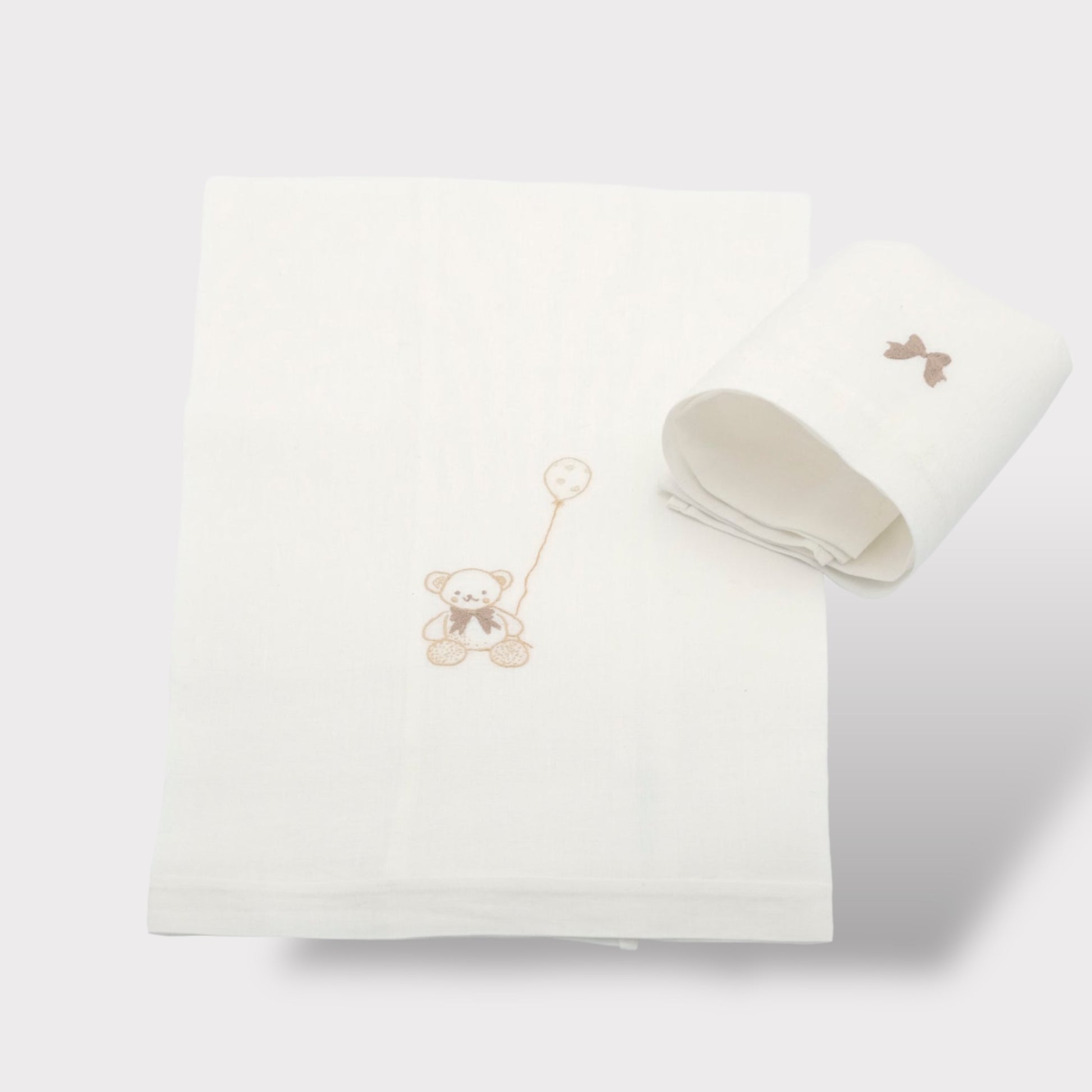 Asciugamani Puro Lino Ricamo a Mano Orsetto  Embroidery store Letizia –  Embroidery store di Letizia